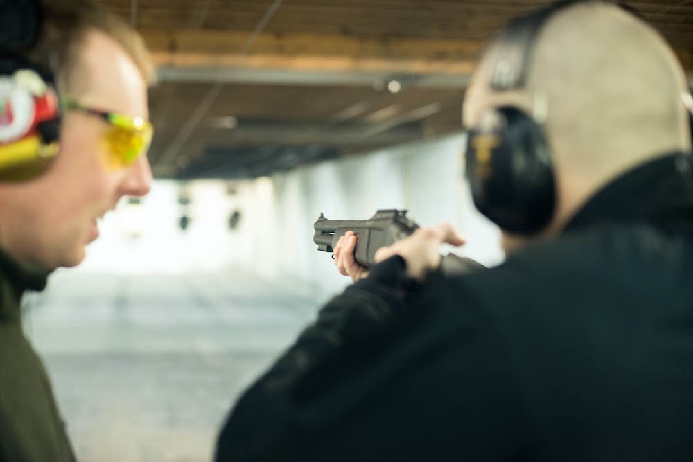 صور إطلاق نار PAA Shooting Academy تحت الإشراف - وليس ادعاءً بأن كل إطار تم التقاطه في تاريخ Wannsee في برلين. (3)